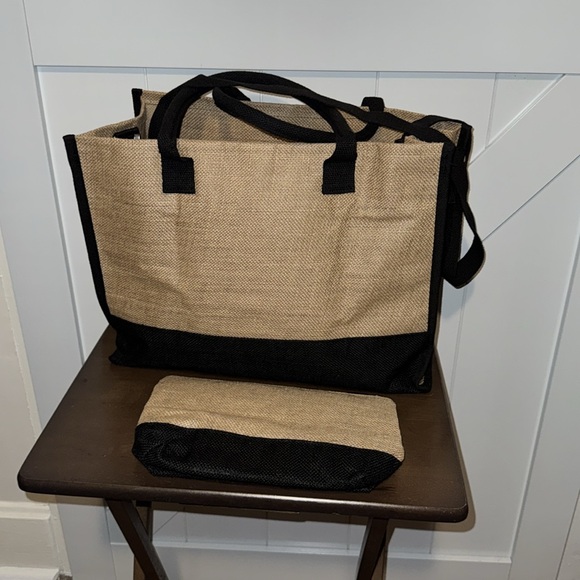 Reduced! Canvas monogram “N” tote bag & accessory bag pair - Picture 3 of 17